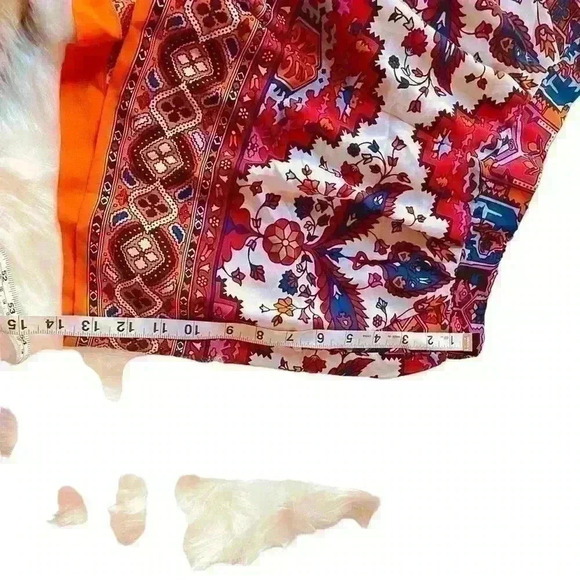 Giani Bernini Colorful Aztec design shorts - Picture 4 of 5